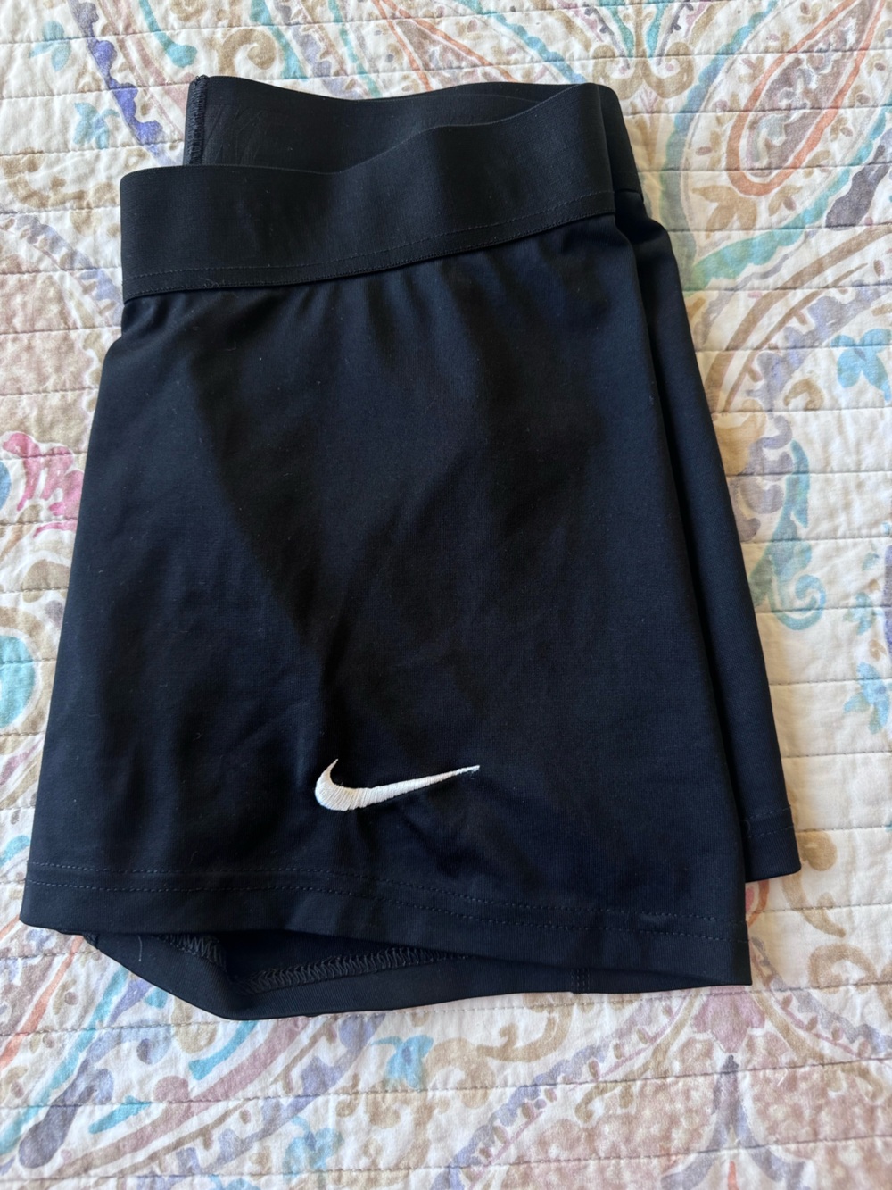 Nike black Dri-Fit shorts 3 inch size M